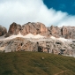 ﻿Il gruppo dolomitico del Sella, visto dal Passo Pordoi.